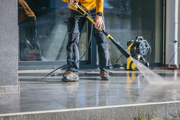 Concrete Cleaning in Oceanside