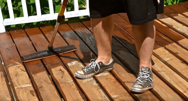 Composite Deck Cleaning